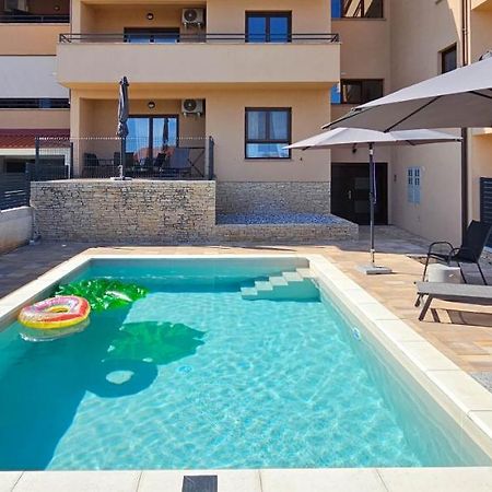 Apartment Bluemare B3 With Shared Pool Liznjan Ngoại thất bức ảnh