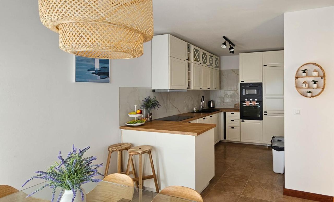 Apartment Bluemare B3 With Shared Pool Liznjan Ngoại thất bức ảnh